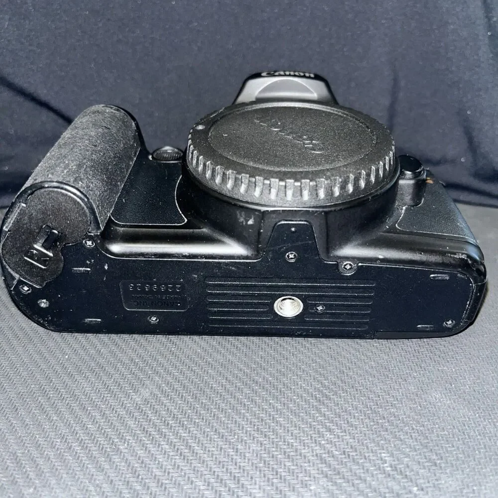 Canon EOS Rebel G 35mm Film SLR Camera Body Only with Cap Tested